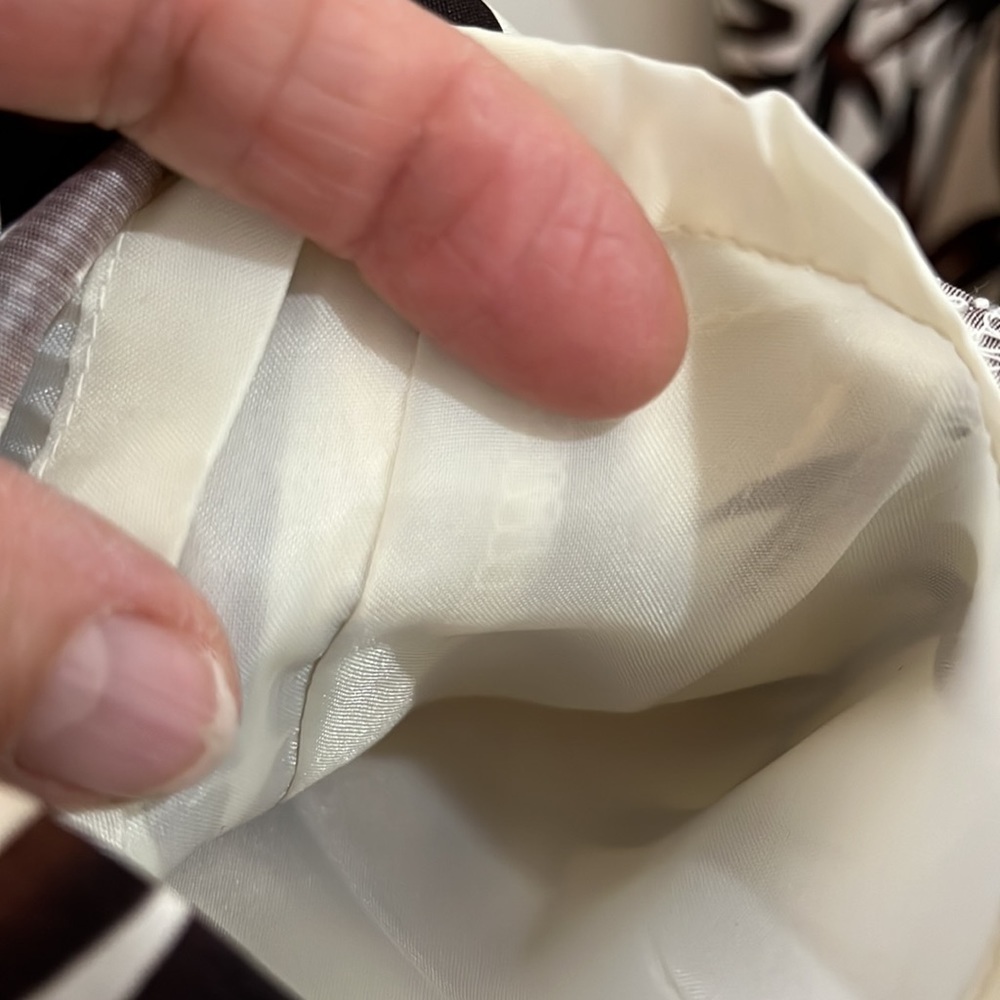 Russell Kemp 100% silk cream pants with bamboo design. Size 8 - Picture 4 of 8